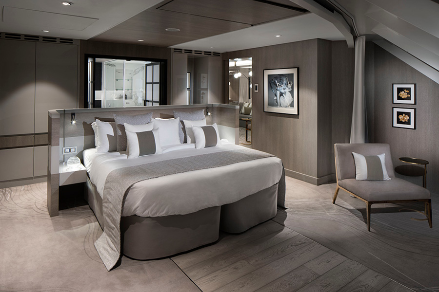Спальня в Iconic Suite