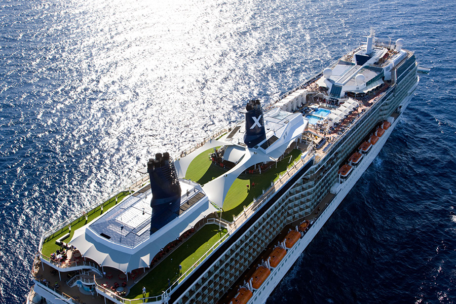 Лайнер Celebrity Solstice