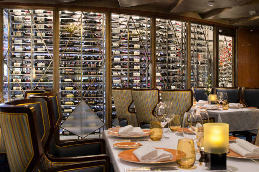 Ресторан Pinnacle Grill на лайнере Nieuw Statendam