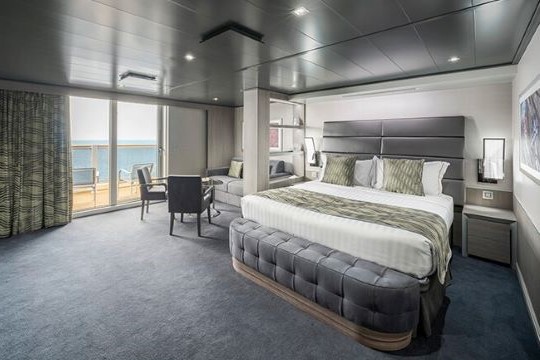 Гранд сьют Deluxe Yacht Club на лайнерах Seaside Class