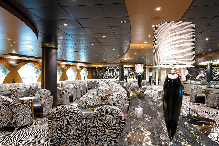 Бар Zebra Bar на лайнере MSC Poesia