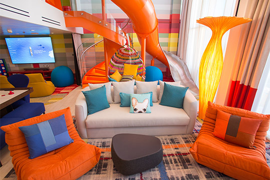 Детская спальня в каюте Ultimate Family Suite на Spectrum of the Seas