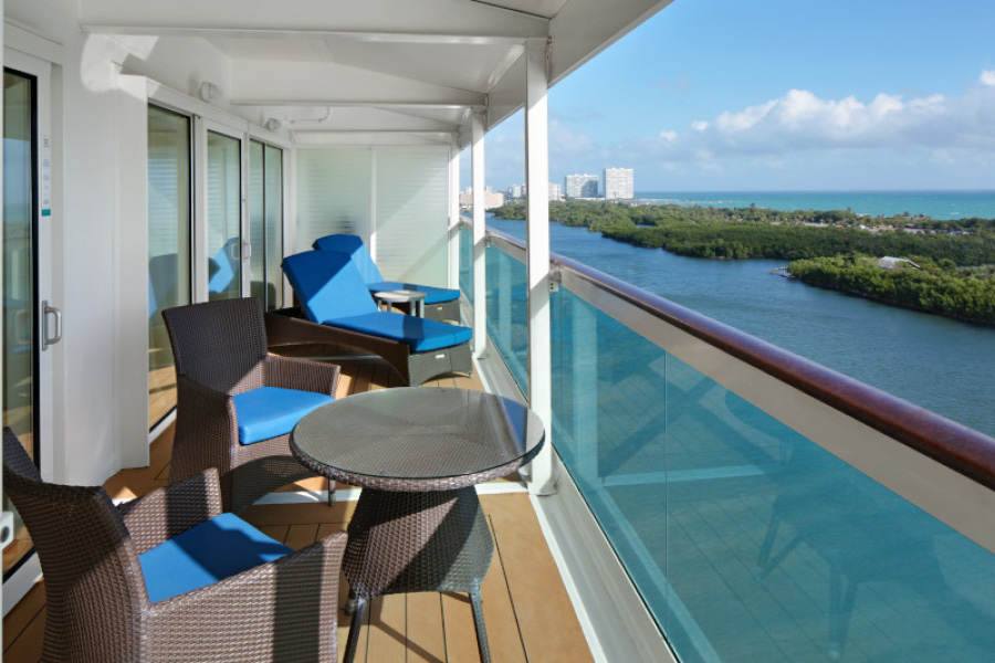 Балкон в каюте Owner's Suite