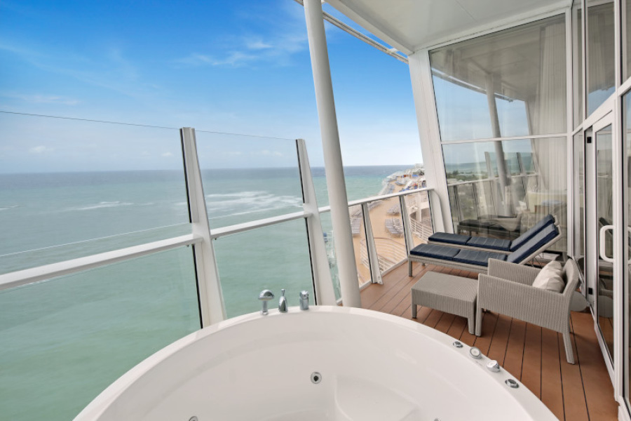 Балкон в каюте Grand Panoramic Suite