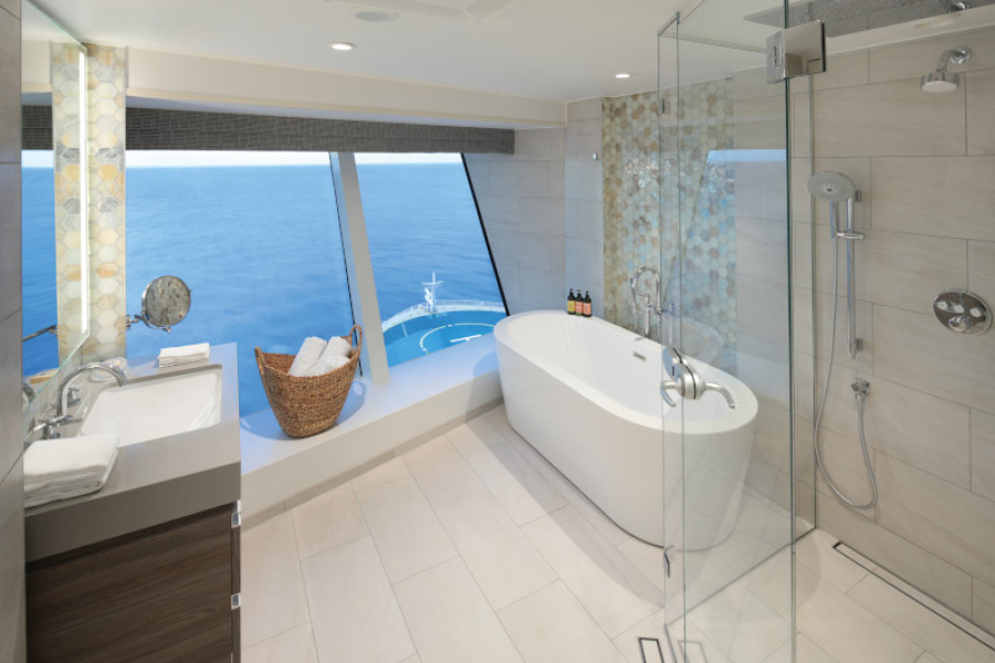 Ванная комната в каюте Ultimate Panoramic Suite