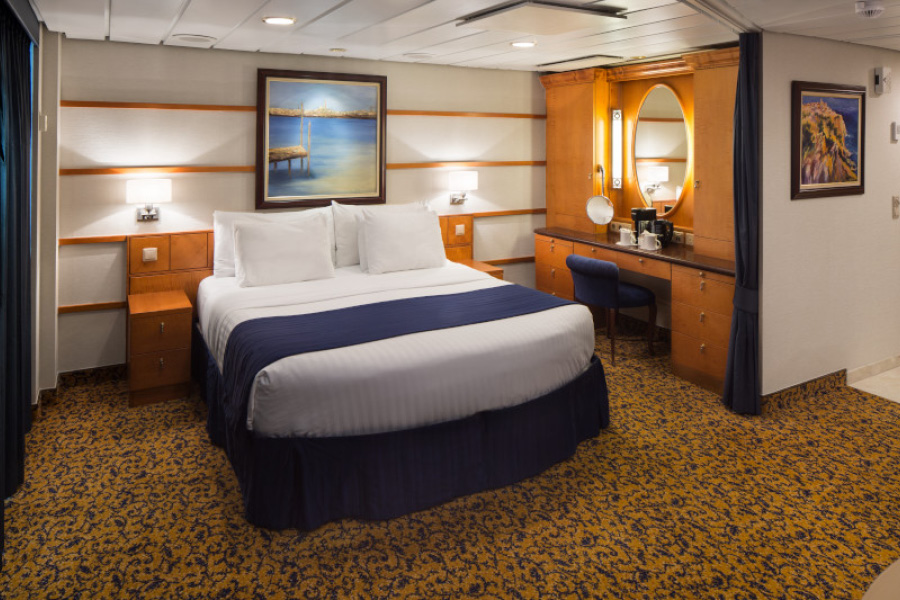 Каюта Grand Suite с 2мя спальнями на лайнерах класса Radiance Class