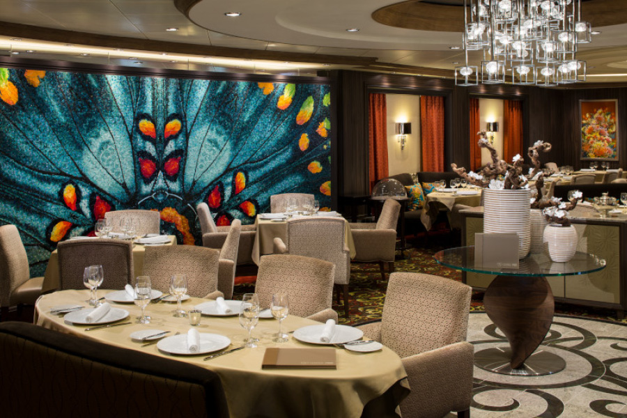 Ресторан 150 Central Park на борту круизного лайнера Harmony of the Seas