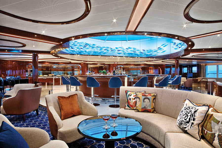 Бар на лайнере Seabourn Encore