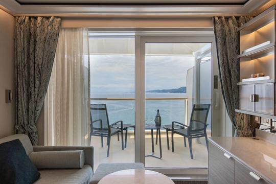 Superior Veranda Suite